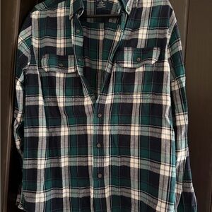 Green and Black Shirt size M